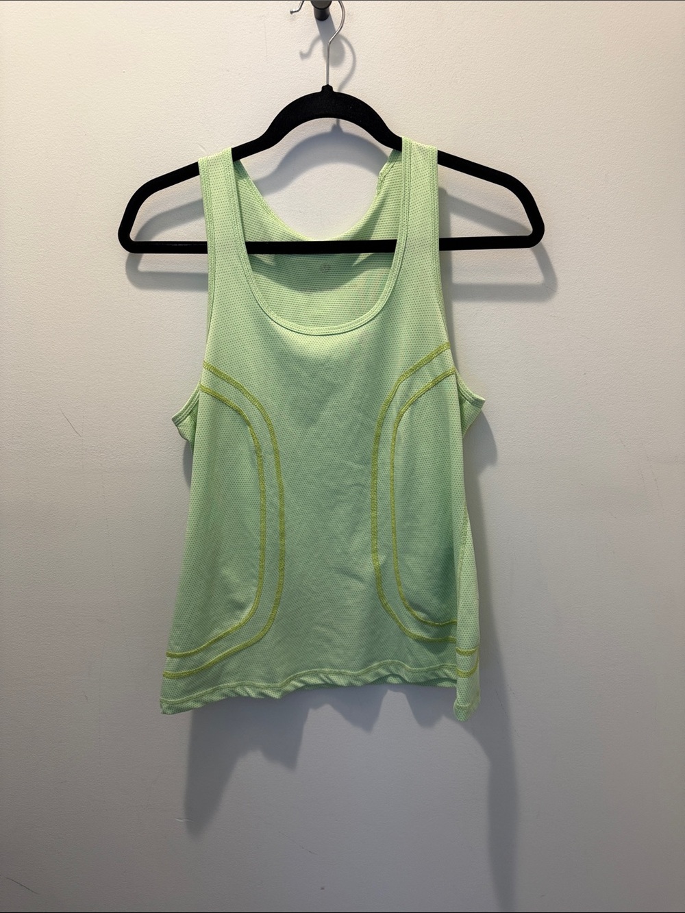 Lululemon swiftly tank top in green